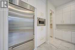 2 MENOTTI DRIVE | Richmond Hill Ontario | Slide Image Twenty-two
