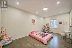 2 MENOTTI DRIVE | Richmond Hill Ontario | Slide Image Thirty-six