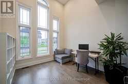 2 MENOTTI DRIVE | Richmond Hill Ontario | Slide Image Six