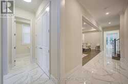 2 MENOTTI DRIVE | Richmond Hill Ontario | Slide Image Seven