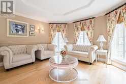 4 MILLS CIRCLE | Midhurst Ontario | Slide Image Sixteen