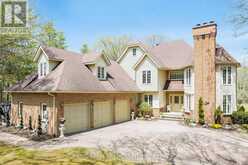 4 MILLS CIRCLE | Midhurst Ontario | Slide Image Four