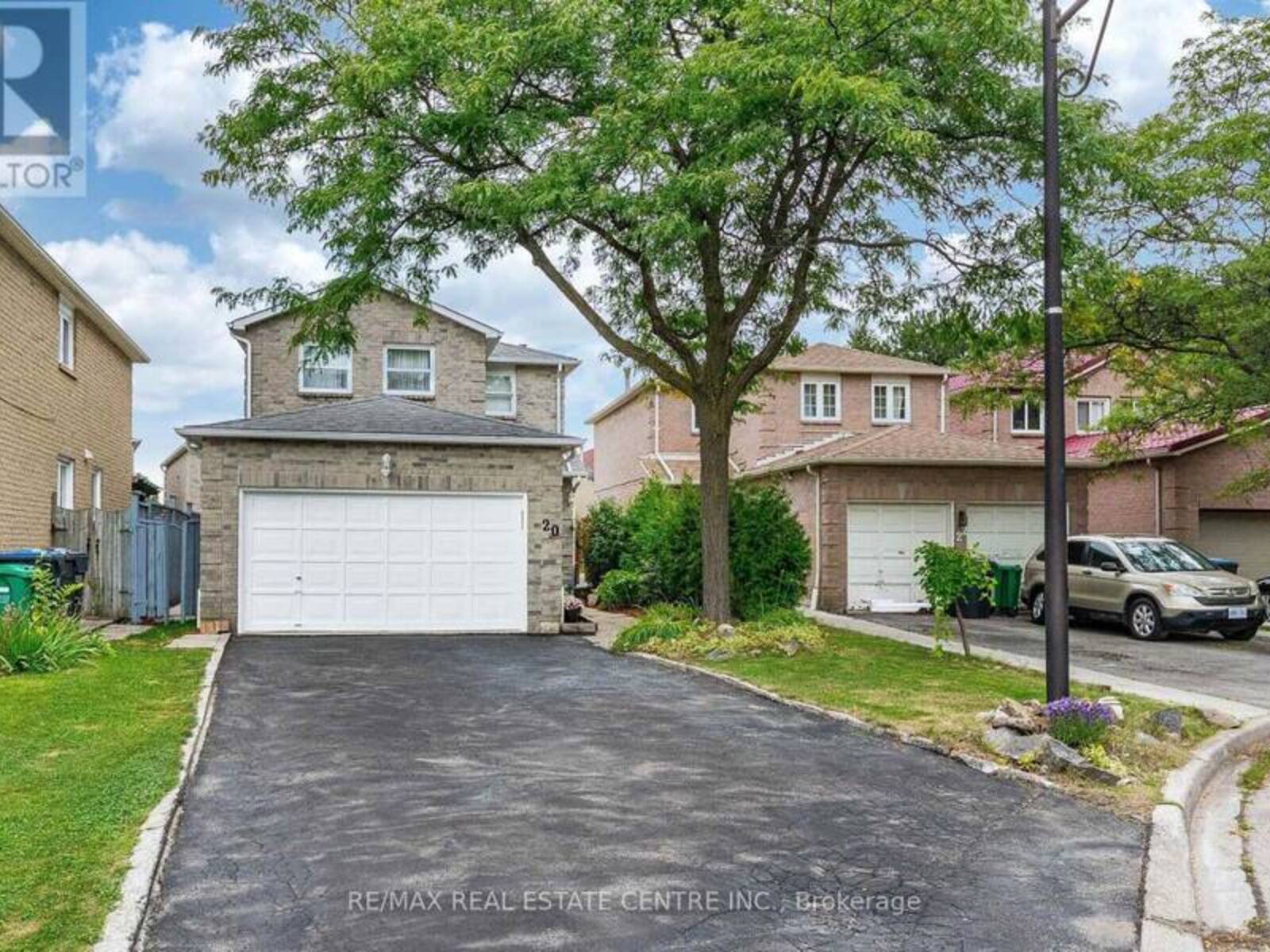 20 DUPONT COURT, Brampton, Ontario L6Y 3R5