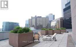 1303 - 33 UNIVERSITY AVENUE | Toronto Ontario | Slide Image Twelve