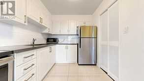 1116 - 20 EDGECLIFF GOLFWAY | Toronto Ontario | Slide Image Sixteen