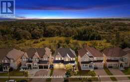 939 GREEN STREET | Innisfil Ontario | Slide Image One