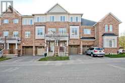 138 - 14 FANNY GROVE WAY | Markham Ontario | Slide Image Three