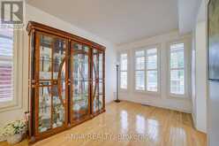 20 APPLEVIEW ROAD | Markham Ontario | Slide Image Three