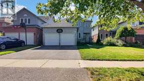 133 CARDINAL STREET | Barrie Ontario | Slide Image Two