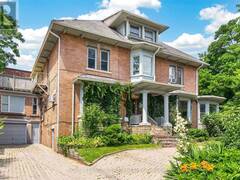244 INDIAN ROAD Toronto Ontario, M6R 2W9