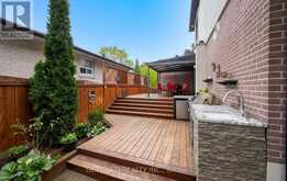 8 HACKMORE AVENUE | Toronto Ontario | Slide Image Thirty-seven