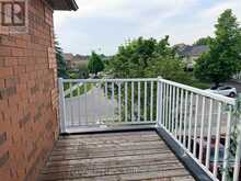 1098 CARDING MILL PLACE | Mississauga Ontario | Slide Image Nineteen