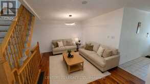 1098 CARDING MILL PLACE | Mississauga Ontario | Slide Image Three