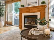 1098 CARDING MILL PLACE | Mississauga Ontario | Slide Image Nine