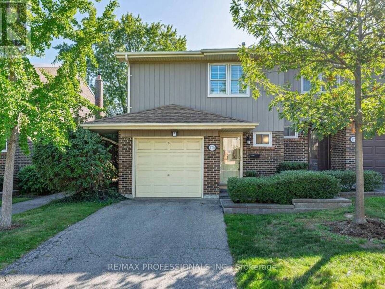 176 - 1951 RATHBURN ROAD E, Mississauga, Ontario L4W 2N9
