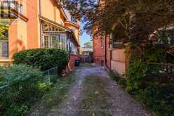 21 ROSE AVENUE | Toronto Ontario | Slide Image Fifty