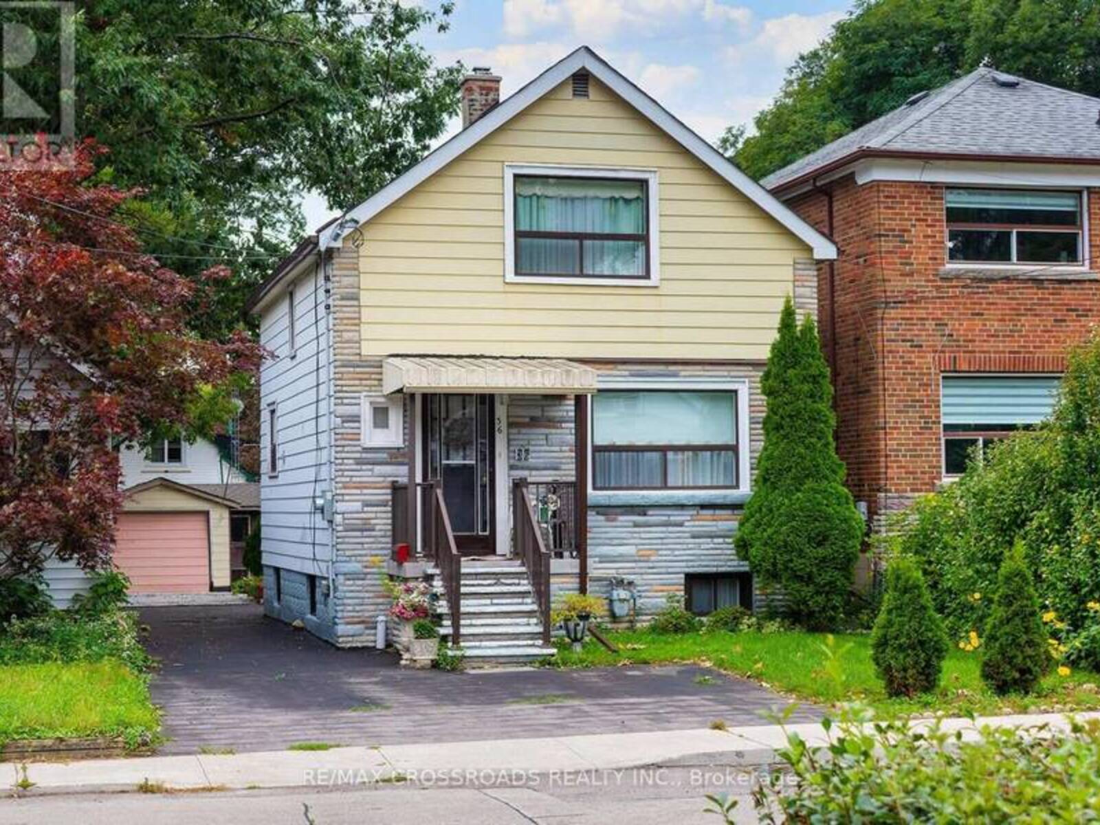 36 MCDONALD AVENUE, Toronto, Ontario M1L 3Y8