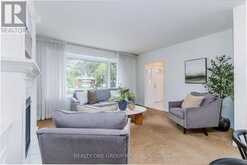 20 BASILDON CRESCENT | Toronto Ontario | Slide Image Nine