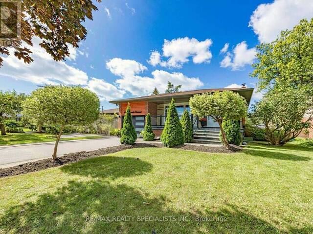 16 LANGEVIN CRESCENT Toronto Ontario, M1C 2B6 - 4 Bedrooms Home For Sale