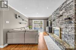 16 LANGEVIN CRESCENT | Toronto Ontario | Slide Image Seven