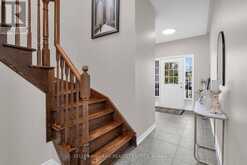 74 WEIR STREET | Bradford West Gwillimbury Ontario | Slide Image Eight