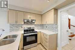 5853 SWORDSMAN DRIVE | Mississauga Ontario | Slide Image Ten