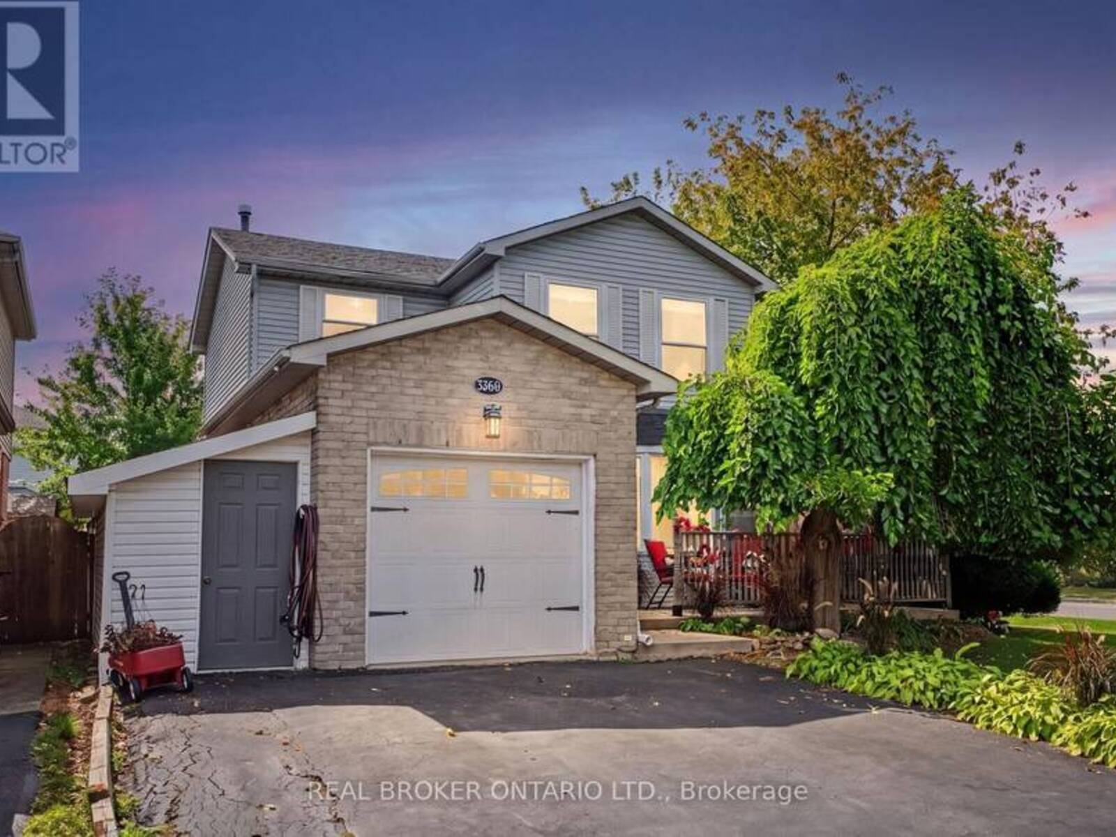 3260 WOODCROFT CRESCENT, Burlington, Ontario L7M 3K9
