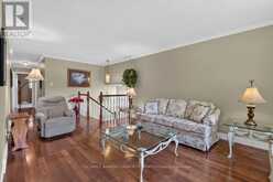 409 MOHAWK ROAD W | Hamilton Ontario | Slide Image Eight