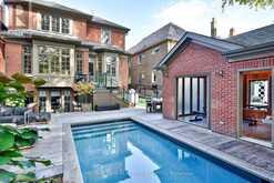 19 WHITEHALL ROAD | Toronto Ontario | Slide Image Thirty-one