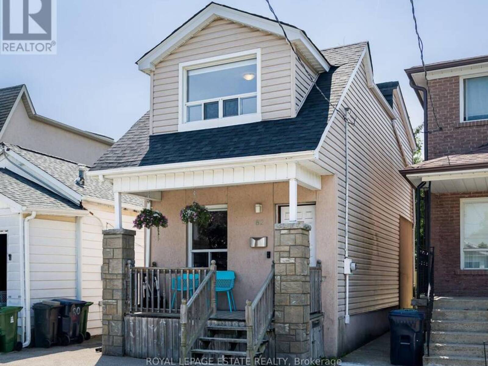 82 AUGUST AVENUE, Toronto, Ontario M1L 3N2