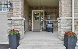65 WESTOVER DRIVE | Clarington Ontario | Slide Image Four