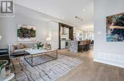 12 GENUINE LANE | Richmond Hill Ontario | Slide Image Sixteen