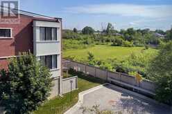 12 GENUINE LANE | Richmond Hill Ontario | Slide Image Twenty-seven
