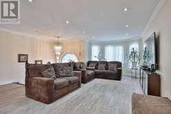30 SAINT AVENUE | Bradford West Gwillimbury Ontario | Slide Image Eight