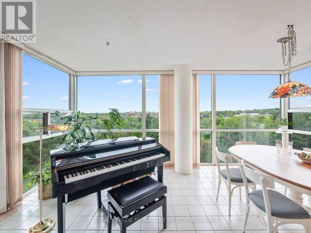 # 716 - 40 HARDING BOULEVARD W Richmond Hill Ontario, L4C 9S5 - 2 Bedrooms Condo For Sale