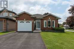1 LANG DRIVE | Barrie Ontario | Slide Image Three