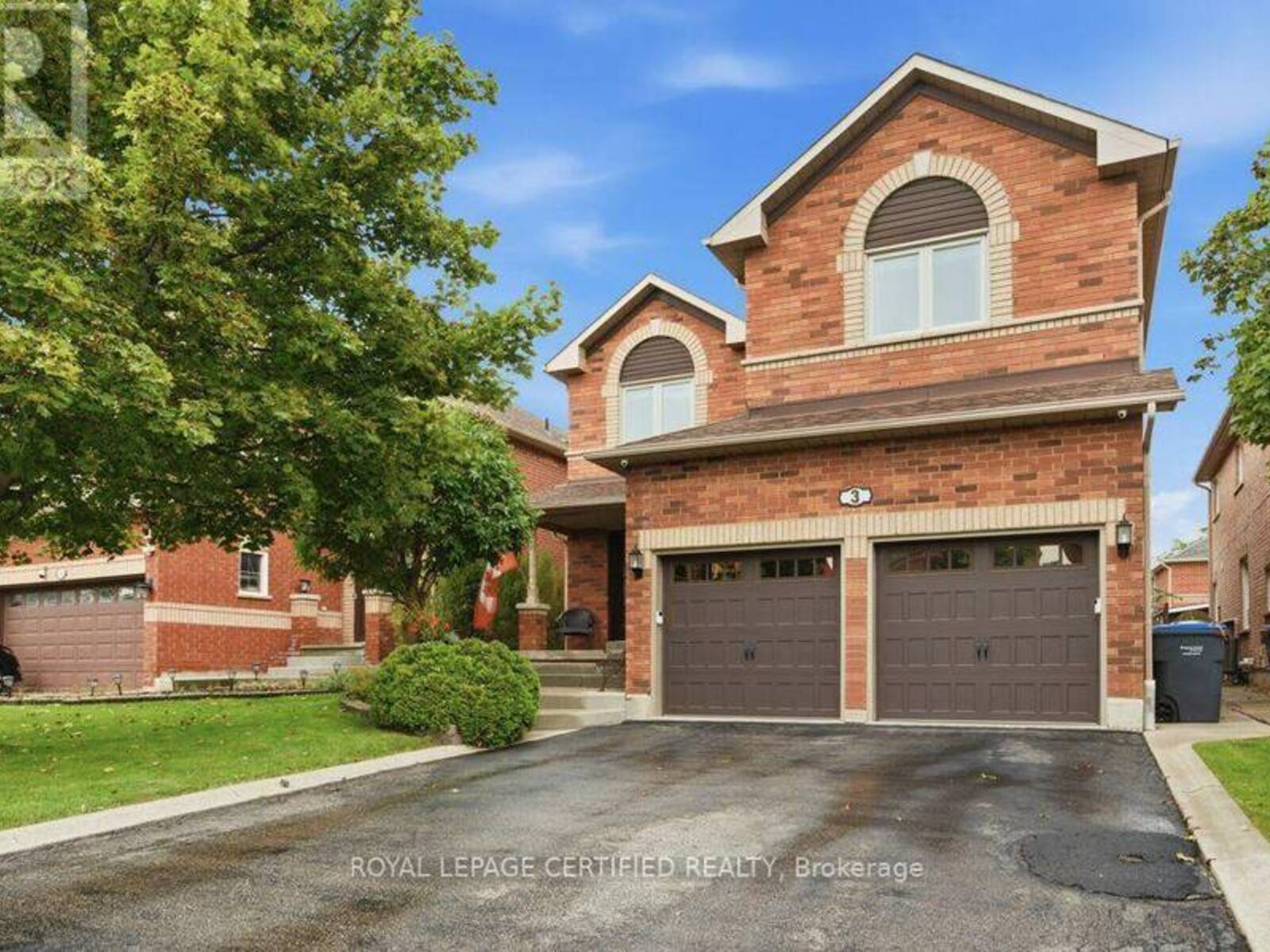 3 NATIONAL CRESCENT, Brampton, Ontario L7A 1H1