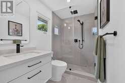 429 CLAREMONT CRESCENT | Oakville Ontario | Slide Image Thirty
