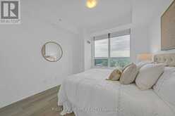 1021 - 370 HIGHWAY 7 E | Richmond Hill Ontario | Slide Image Six