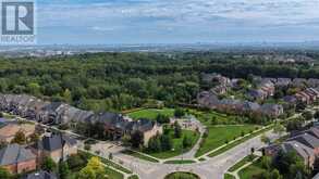 9 ALPACA DRIVE | Richmond Hill Ontario | Slide Image Three