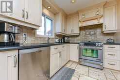 67 ELMBROOK CRESCENT E | Toronto Ontario | Slide Image Eighteen