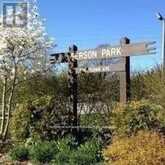 1142 HAIG BOULEVARD | Mississauga Ontario | Slide Image Twelve
