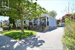 26 SIXTEENTH STREET | Toronto Ontario | Slide Image One