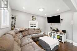 662 COCHRANE ROAD | Hamilton Ontario | Slide Image Eight