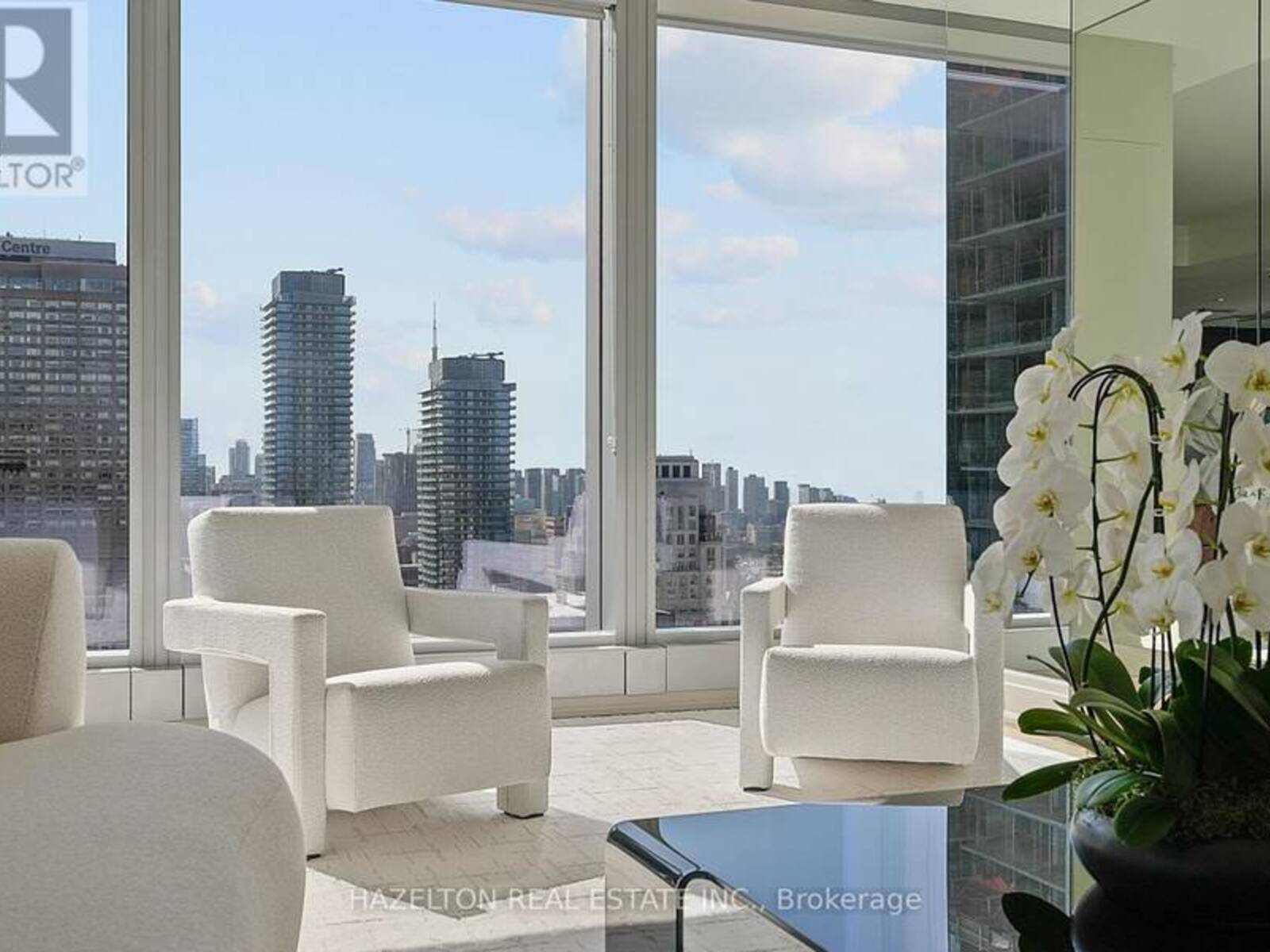 3203 - 50 YORKVILLE AVENUE, Toronto, Ontario M4W 0A3