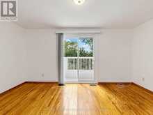 21 GROVE PARK CRESCENT | Toronto Ontario | Slide Image Thirteen