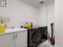 88 HARVEY BUNKER CRESCENT | Markham Ontario | Slide Image Twenty-five