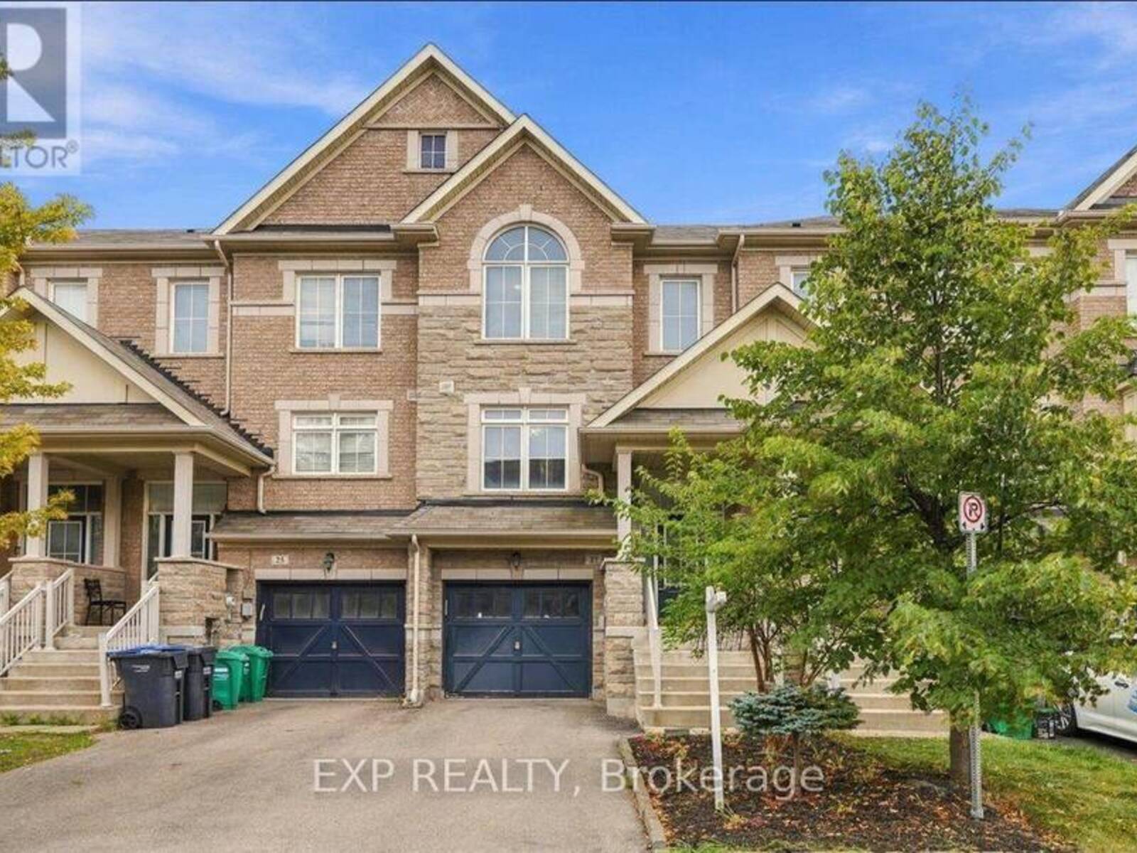 27 ROCKBROOK TRAIL, Brampton, Ontario L7A 4H8