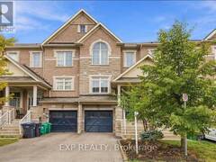 27 ROCKBROOK TRAIL Brampton Ontario, L7A 4H8