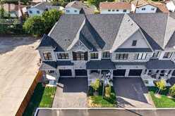 3175 MAPLEHILL DRIVE | Burlington Ontario | Slide Image Three